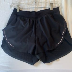 LuluLemon Find Your Pace High-Rise Lined Short 3”